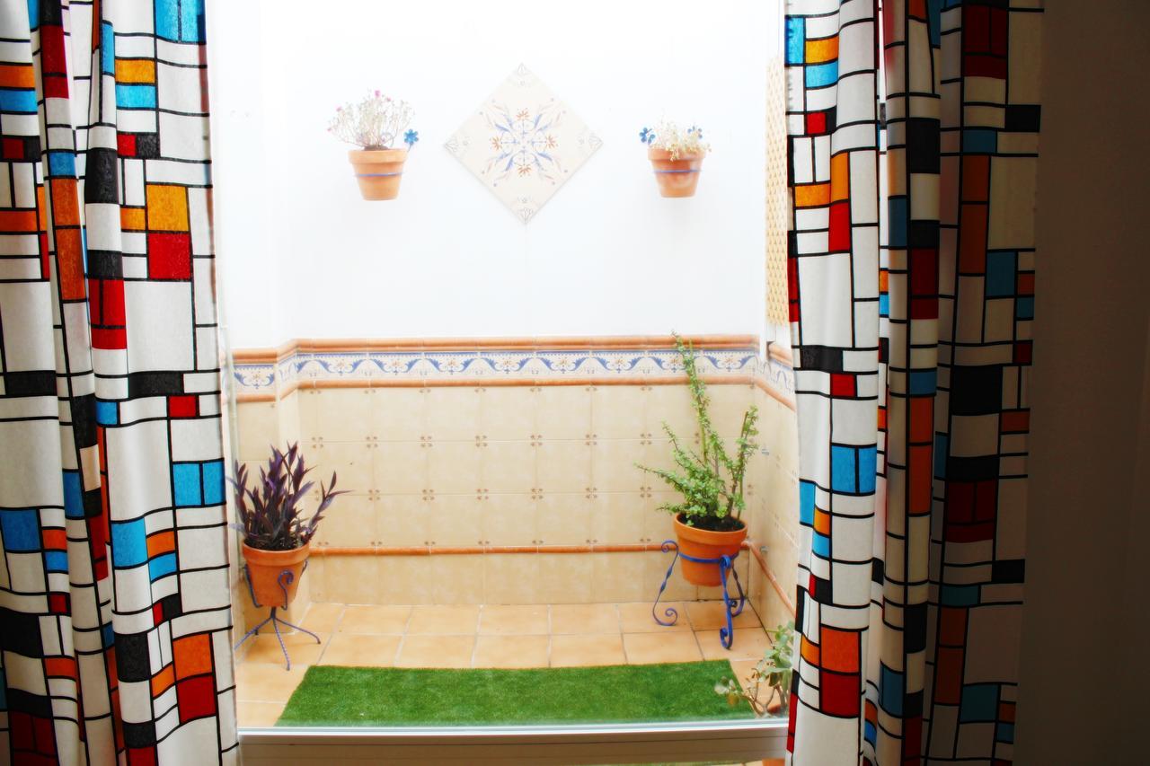 Style Apartment El Patio Triana Seville Luaran gambar